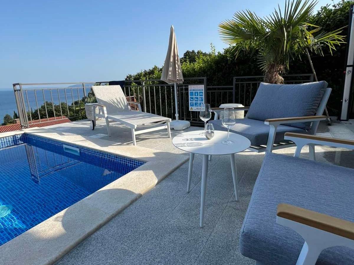 Villa Nikolla Lovran Exteriér fotografie