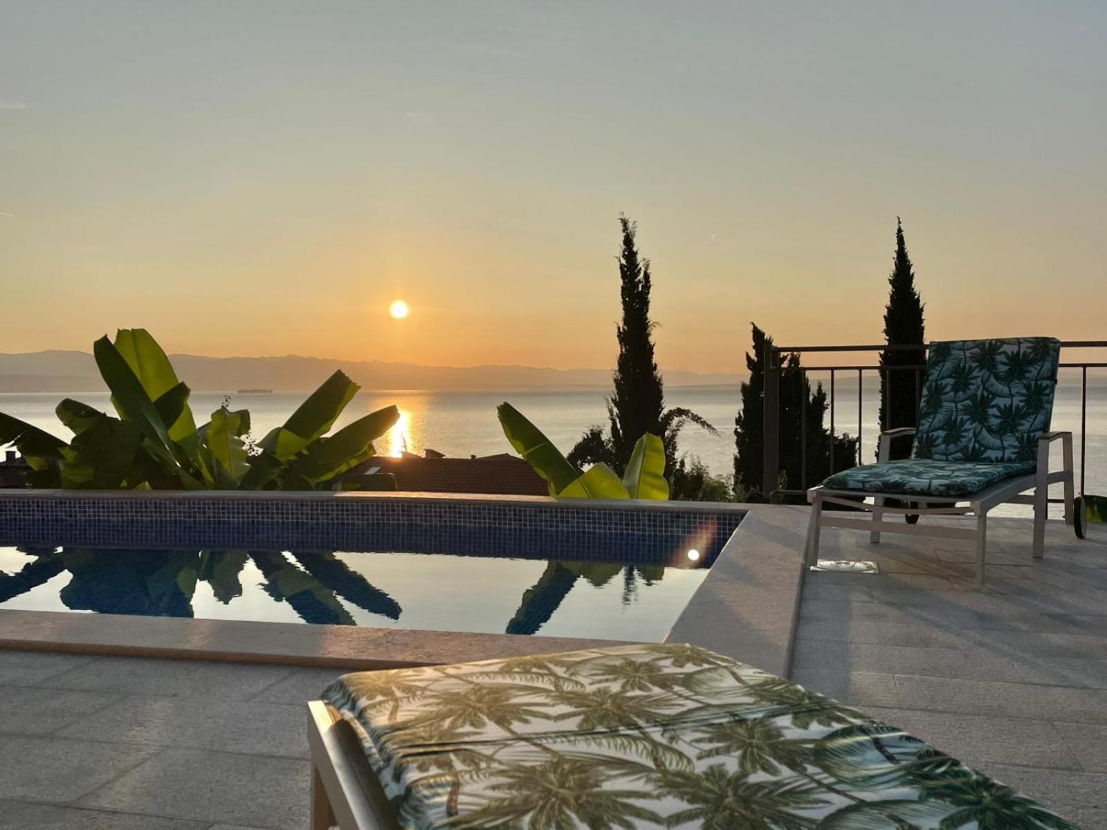 Villa Nikolla Lovran Exteriér fotografie