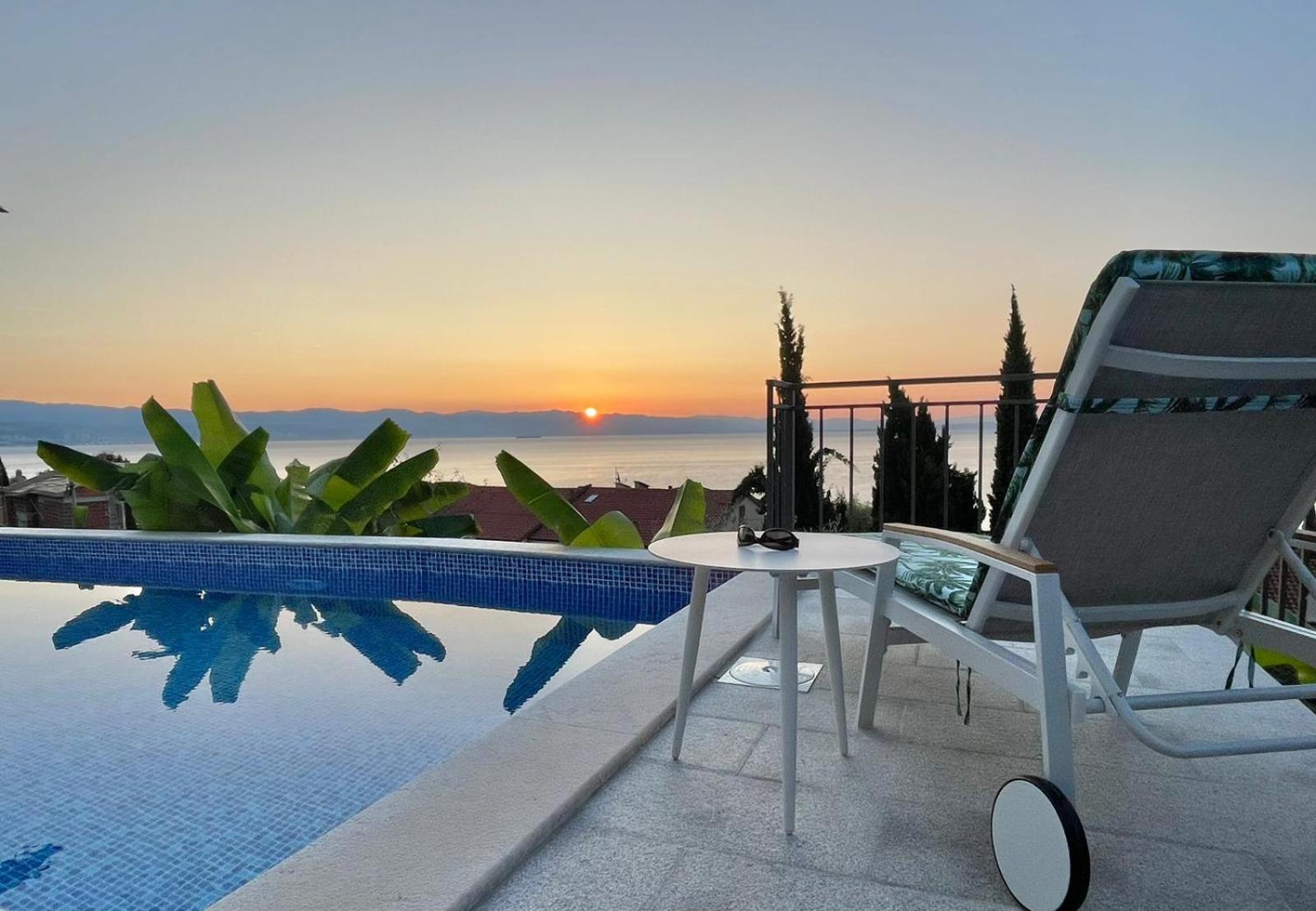 Villa Nikolla Lovran Exteriér fotografie
